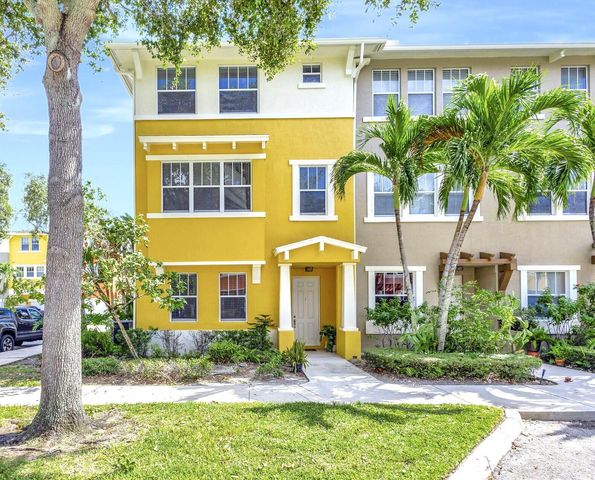 $489,900 | 883 Millbrae Court, Unit 1 | West Palm Beach