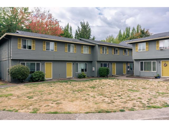 $2,795,000 | 1558 East 3rd Street | Newberg