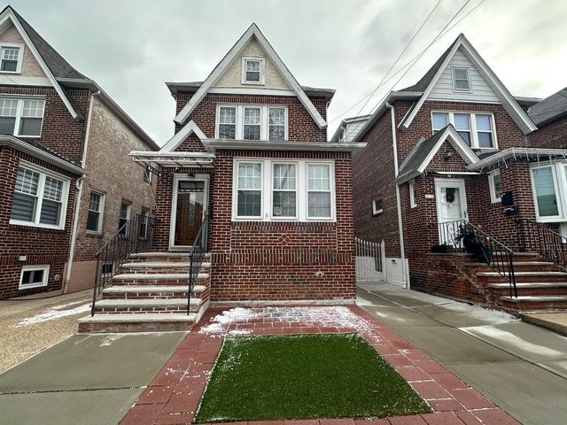 $1,388,000 | 19-11 147th Street | Whitestone