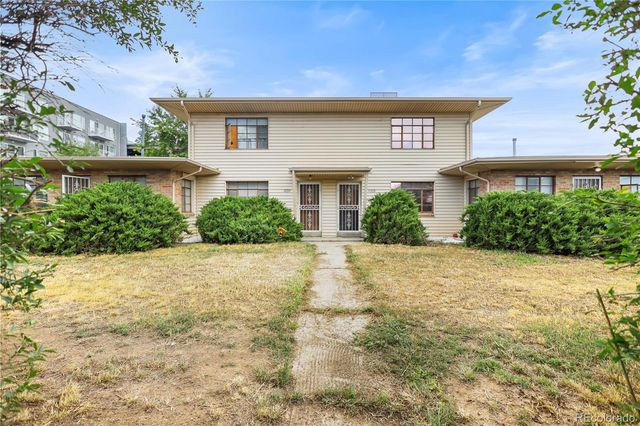 $1,550,000 | 2133 South Ash Street | University Hills