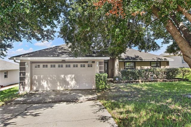 $359,000 | 1840 Southern Oak Loop | Minneola