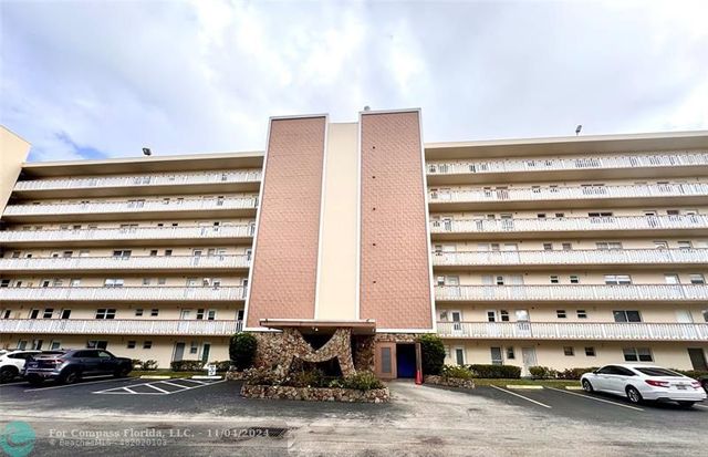 $1,700 | 1001 Northeast 14th Avenue, Unit 205 | Atlantic Shores