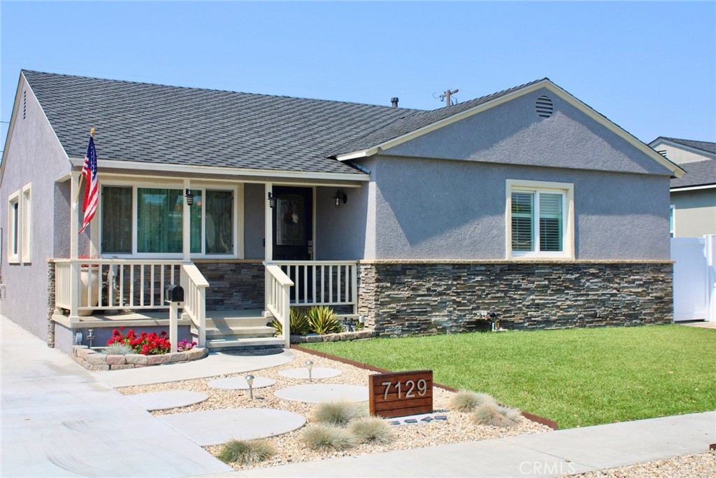 front view of house with a yard