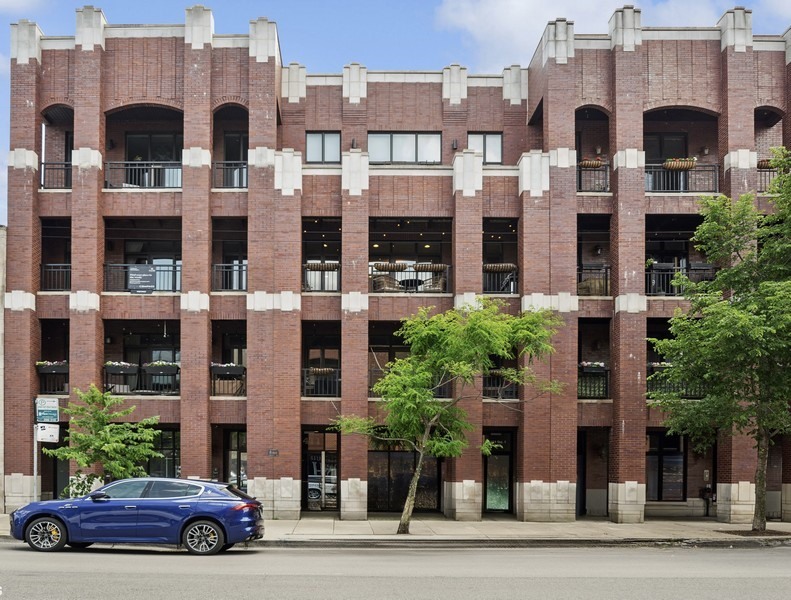 a car parked in front of a building