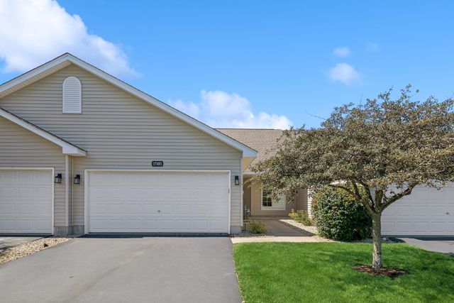 $315,000 | 17481 Deerfield Drive | Prior Lake