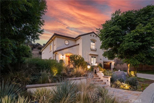 $2,299,000 | 1908 Hazel Nut Court | Agoura Hills Area