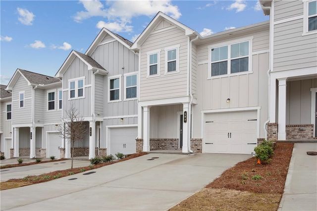 $2,026 | 211 Cypress Court, Unit B2 | Villa Rica