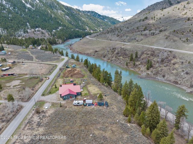 $3,295,000 | 12125 South Hoback Junction South Road | Hoback