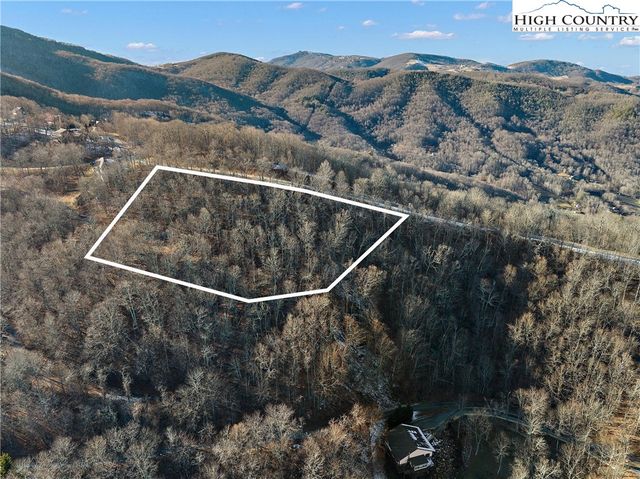 $135,000 | 8-9 Rocky Top Trail | Seven Devils