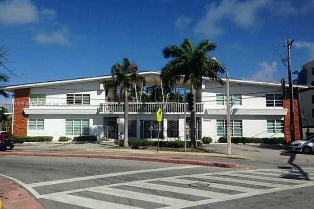 $2,000 | 8080 Tatum Waterway Drive, Unit 20 | North Beach