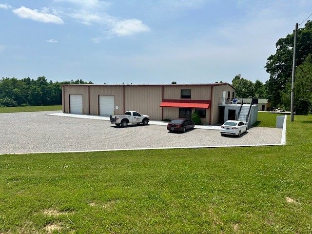 $2,700,500 | 4571 Highway 43