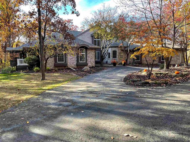 $995,000 | N7448 Niagara Lane | Taycheedah