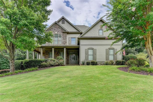 $749,900 | 117 Lathems Mill Lane