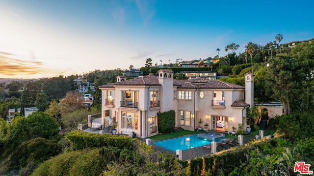 $12,495,000 | 1260 St Ives Place | Sunset Strip-Hollywood Hills West