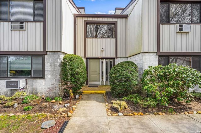 $2,300 | 97 Richmond Boulevard, Unit 3B | Ronkonkoma