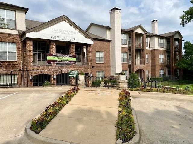 $195,000 | 1650 Ascension Bluff Drive, Unit 349 | North Arlington