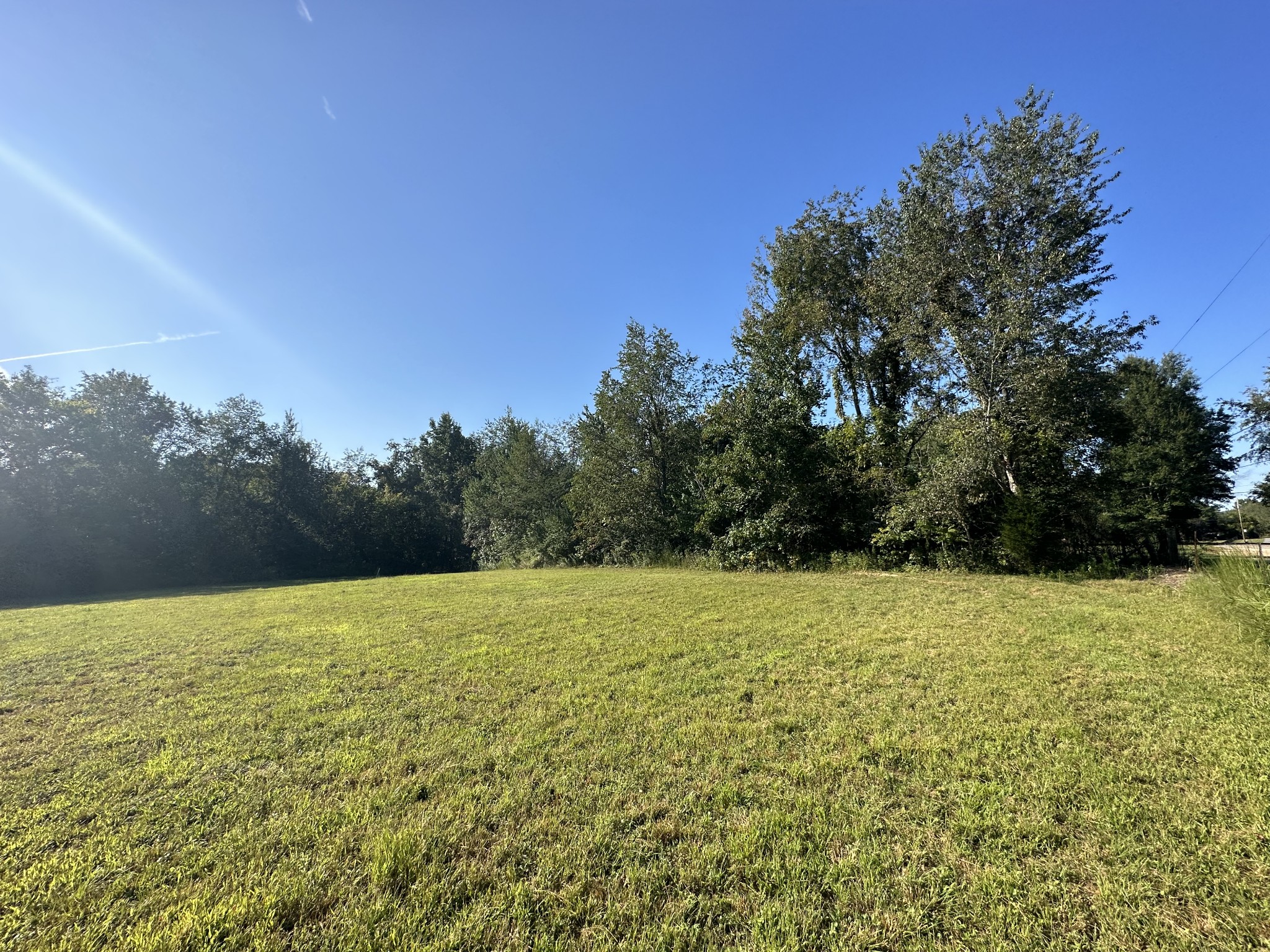 a view of an outdoor space and a yard