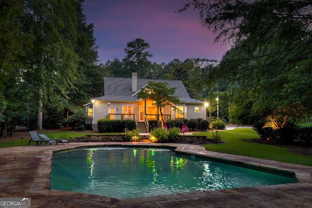 $1,290,000 | 672 Plum Branch Road