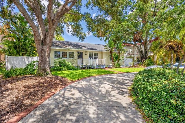 $789,000 | 7227 3rd Avenue South | Old Pasadena