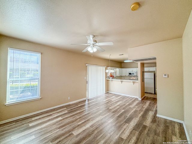 $1,500 | 64 Chapel Hill Circle, Unit 64 | San Antonio