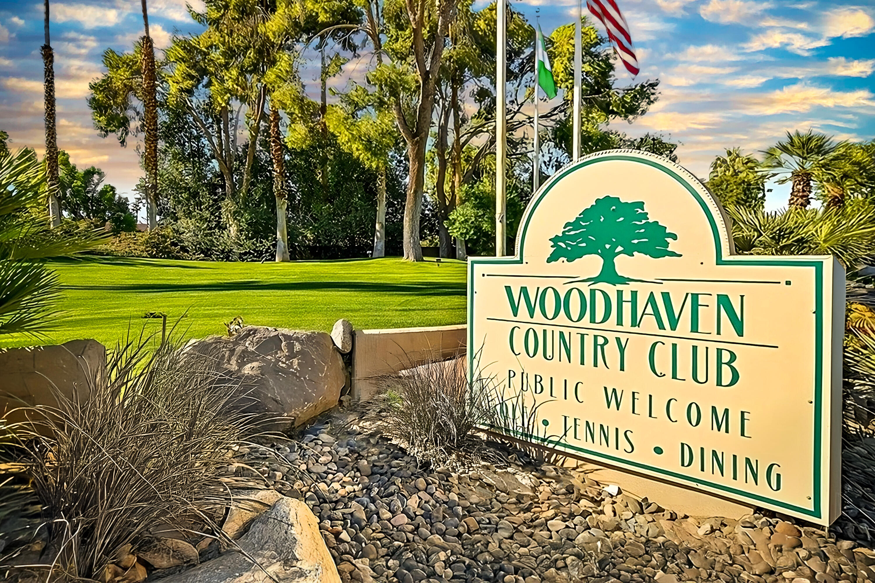 Woodhaven-Country-Club-Sign