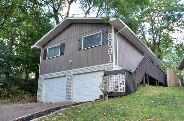 $285,000 | 2091 Waukon Avenue | Beaver Lake Heights