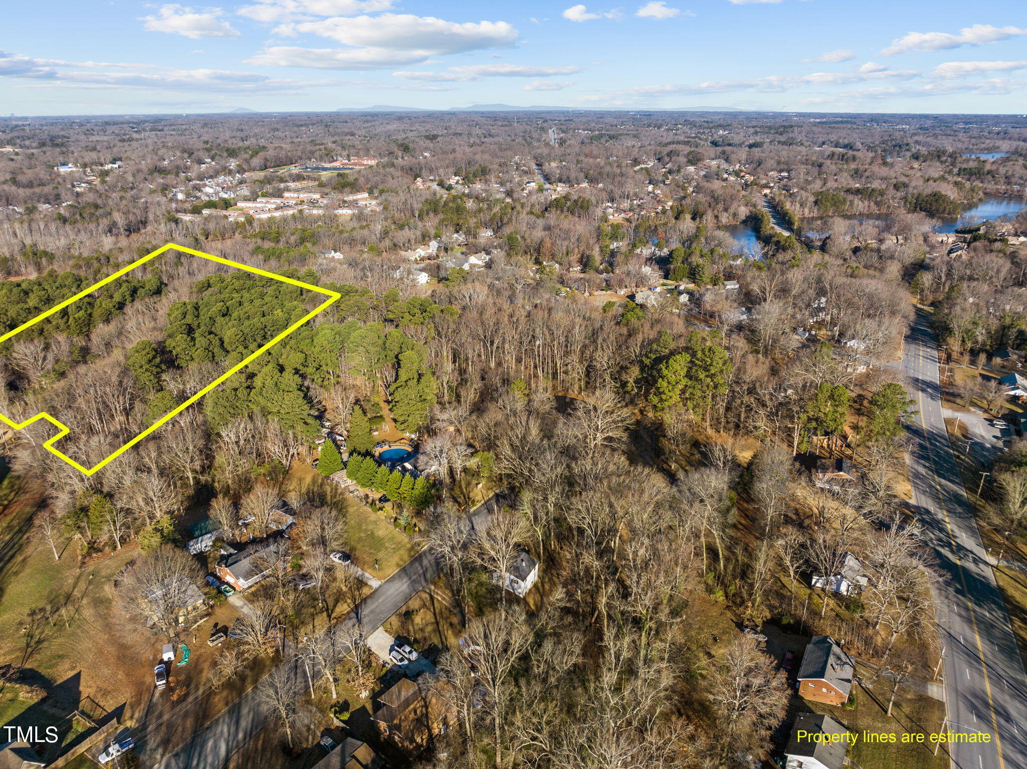 an aerial view of multiple house