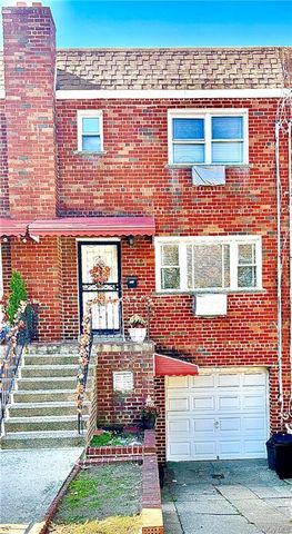 $659,000 | 529 Hollywood Avenue | Throgs Neck