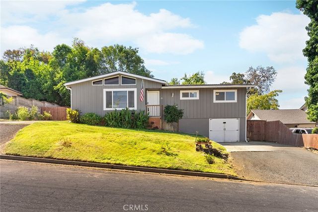 $325,000 | 22 Oak Park Way | Oroville