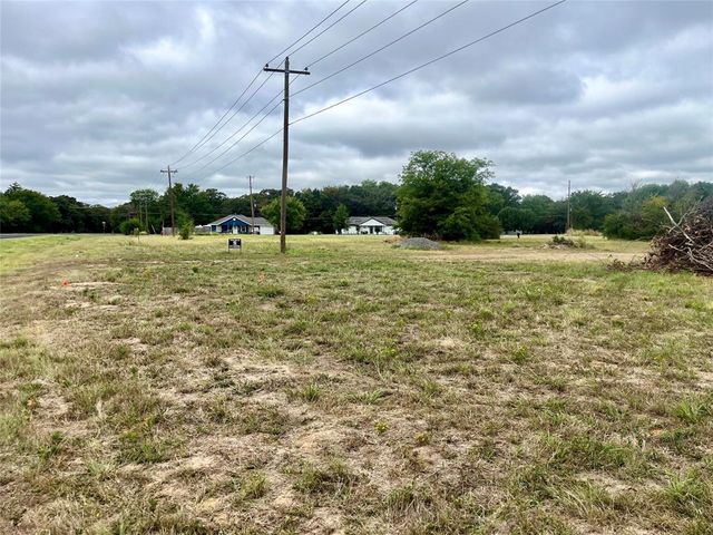 $79,000 | 3240 Recreational Road 3