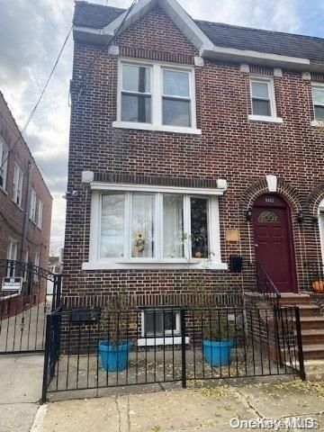 $1,150,000 | 94-32 94th Street | Ozone Park