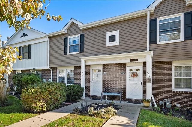 $220,000 | 208 Countryside Drive | Allegheny-West