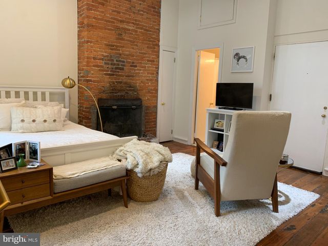 $1,495 | 406 Spruce Street, Unit 2R | Society Hill