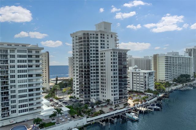 $860,000 | 5660 Collins Avenue, Unit 9C | Millionaire's Row