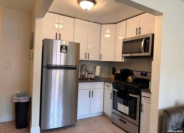 $3,000 | 412 Kosciuszko Street, Unit 2 | Bedford-Stuyvesant