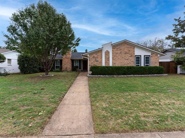 $2,400 | 2104 Poppy Lane | Berkner Park