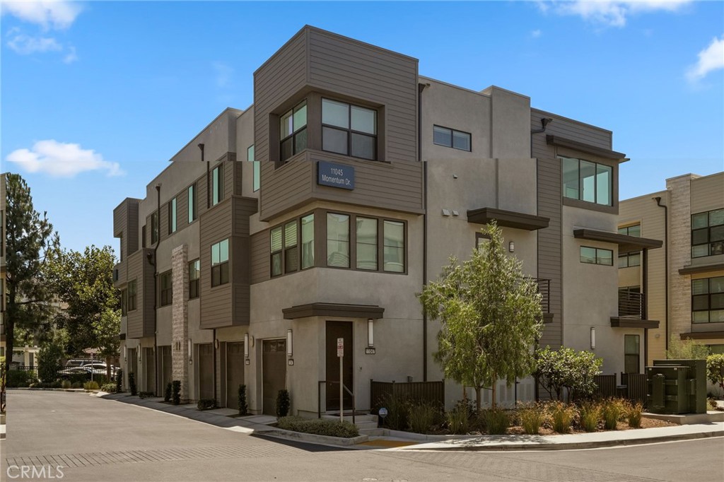 a front view of a building