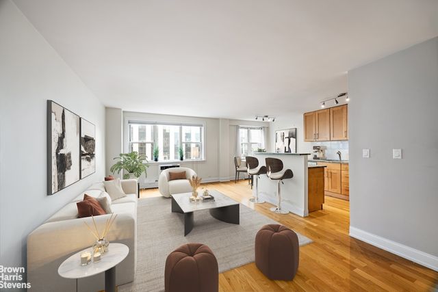 $4,800 | 333 East 79th Street, Unit 19W | Upper East Side