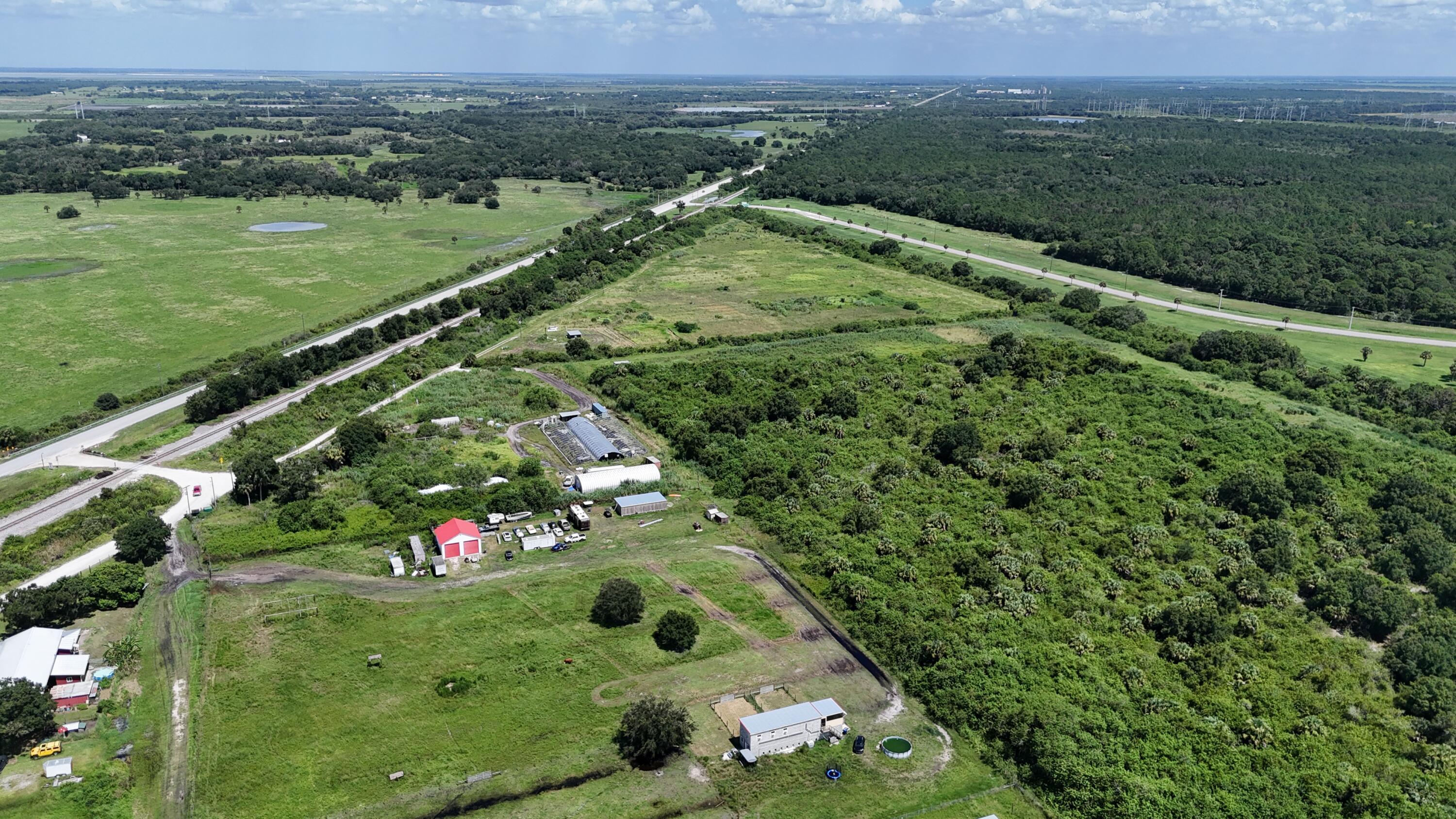 a view of a lush green field