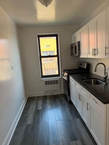 $249,000 | 285 East 35th Street, Unit 7J | East Flatbush