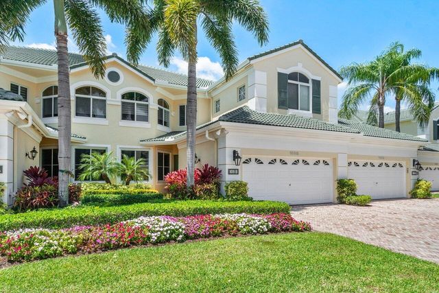 $799,000 | 109 Palm Point Circle, Unit B | Ballenisles