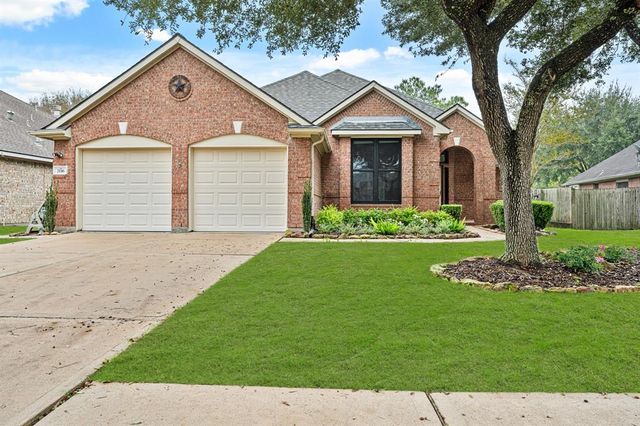 $384,900 | 2116 Yacht Harbor Lane | Brittany Lakes