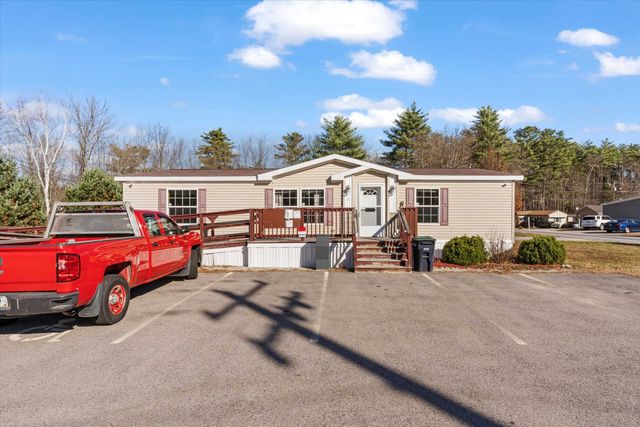 $220,000 | 2 Parkwood Drive | Allenstown