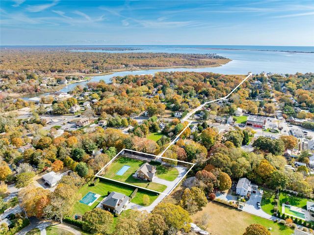 $2,350,000 | 480 Montauk Highway | East Quogue