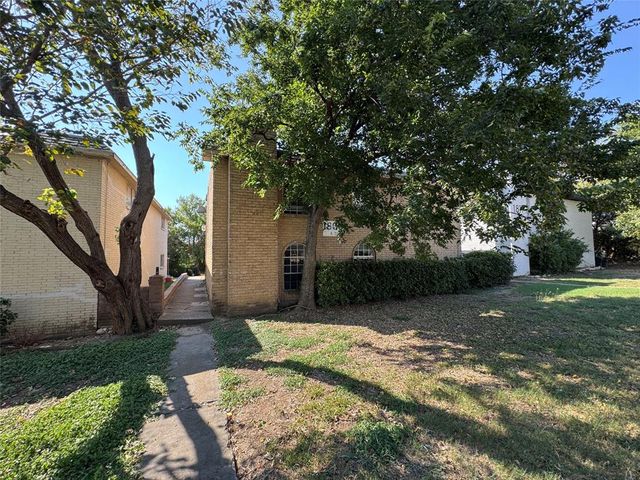 $1,000 | 1809 Roman Road, Unit B | Grand Prairie