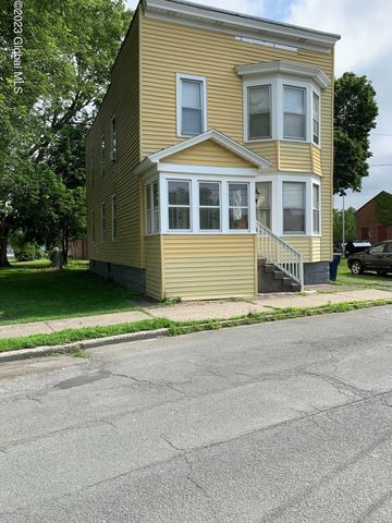 $1,500 | 113 15th Street, Unit 1 | Watervliet