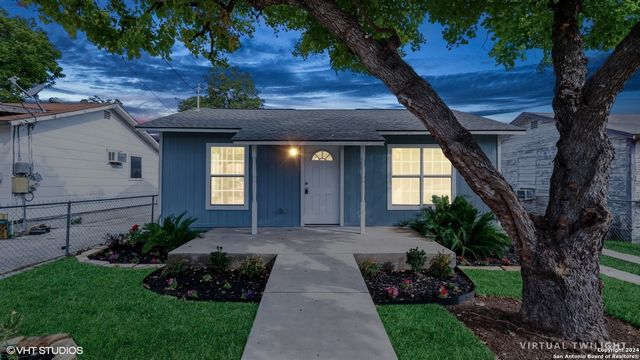 $189,900 | 4313 Monterey Street | Las Palmas