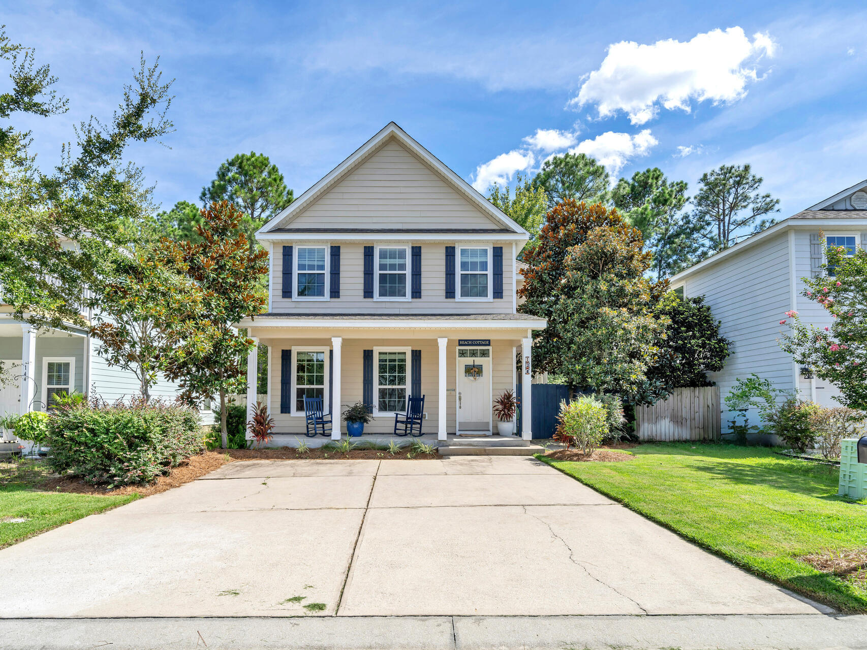 front view of house with a yard