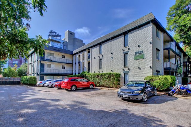 $1,595 | 1725 Toomey Road, Unit 212 | Zilker