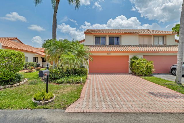 $674,000 | 21596 Magdalena Terrace | Boca del Mar